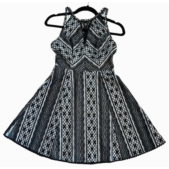 Free People Cut out Fit and Flare Black Lace Dress- Size 2 - Picture 1 of 8